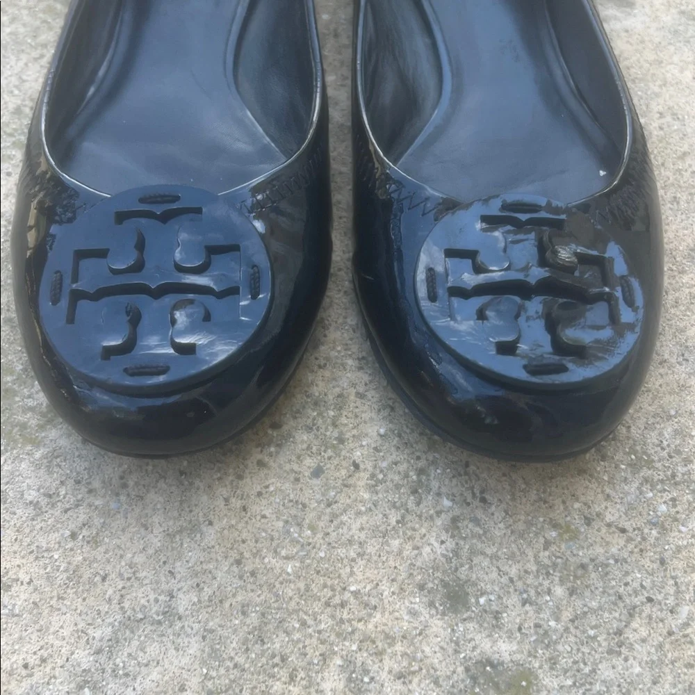 Tory Burch Black Patent Signature Logo Ballet Flats Women's Size 9